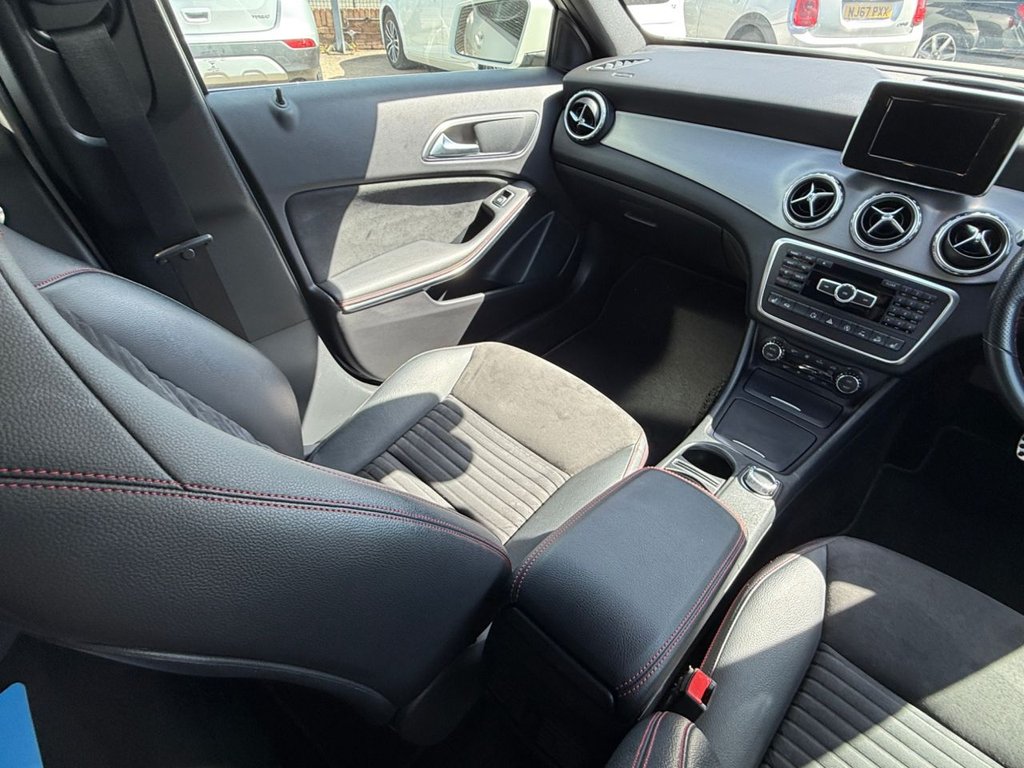 USED 2015 65 MERCEDES-BENZ GLA 2.0 GLA250 AMG Line SUV 5dr Petrol 7G-DCT 4MATIC Euro 6 (s/s) (211 ps) AUTO+PAN ROOF+FULL HISTORY