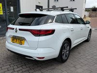 USED 2022 71 RENAULT MEGANE 1.5 Blue dCi Iconic Sport Tourer 5dr Diesel Manual Euro 6 (s/s) (115 ps) 