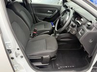 USED 2022 22 DACIA DUSTER 1.5 Blue dCi Comfort SUV 5dr Diesel Manual 4WD Selectable Euro 6 (s/s) (115 ps) 4WD, REVERSE CAM