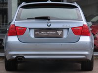 USED 2011 11 BMW 3 SERIES 2.0 318d Exclusive Edition Touring 5dr Diesel Manual Euro 5 (s/s) (143 ps) SUNROOF, LEATHER & NAV