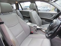 USED 2011 11 BMW 3 SERIES 2.0 318d Exclusive Edition Touring 5dr Diesel Manual Euro 5 (s/s) (143 ps) SUNROOF, LEATHER & NAV