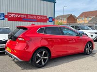 USED 2017 17 VOLVO V40 2.0 D4 R-Design Hatchback 5dr Diesel Manual Euro 6 (s/s) (190 ps) - HIGH SPEC - 8 SERVICES -