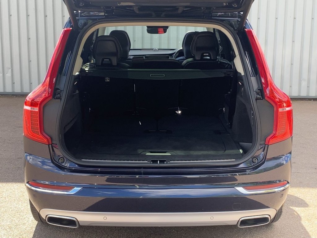 USED 2018 68 VOLVO XC90 2.0 D5 PowerPulse Inscription Pro SUV 5dr Diesel Auto 4WD Euro 6 (s/s) (235 ps) BOWERS&WILKINS SOUND+11K SPEC
