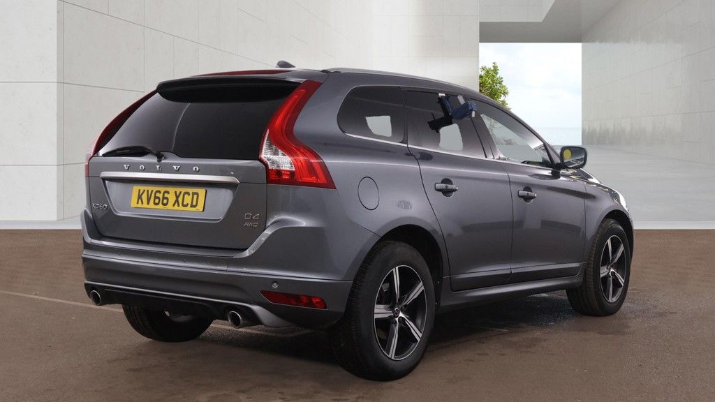 USED 2016 66 VOLVO XC60 2.4 D4 R-Design Lux Nav SUV 5dr Diesel Auto AWD Euro 6 (s/s) (190 ps) 