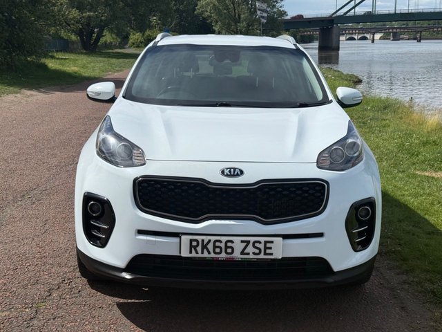 View our KIA SPORTAGE