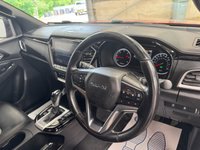 USED 2024 24 ISUZU D-MAX 1.9 TD V-Cross Pickup Double Cab 4dr Diesel Auto 4WD Euro 6 (s/s) (164 ps) AUTO+POWER UPGRADE+TOW BAR