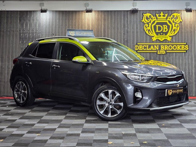 View our KIA STONIC