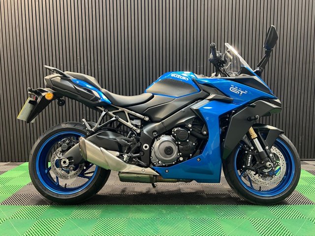 View our SUZUKI GSX-S1000GT