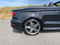 USED 2019 19 AUDI S3 2.0 TFSI Cabriolet 2dr Petrol S Tronic quattro Euro 6 (s/s) (300 ps) PARK PILOT - B&O STEREO PACKAGE - CRUISE CONTROL - HEATED SEATS - COCKPIT NAVIGATION - FOLDING MIRRORS