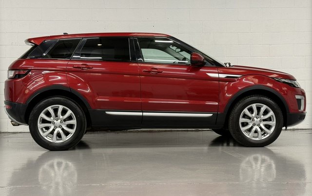 View our LAND ROVER RANGE ROVER EVOQUE