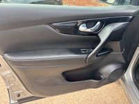 USED 2014 64 NISSAN QASHQAI 1.6 dCi Tekna 2WD Euro 5 (s/s) 5dr 