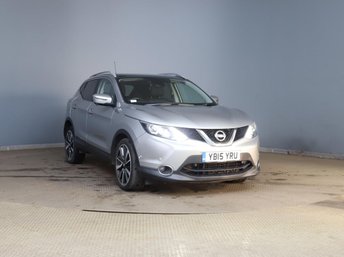 2015 NISSAN QASHQAI