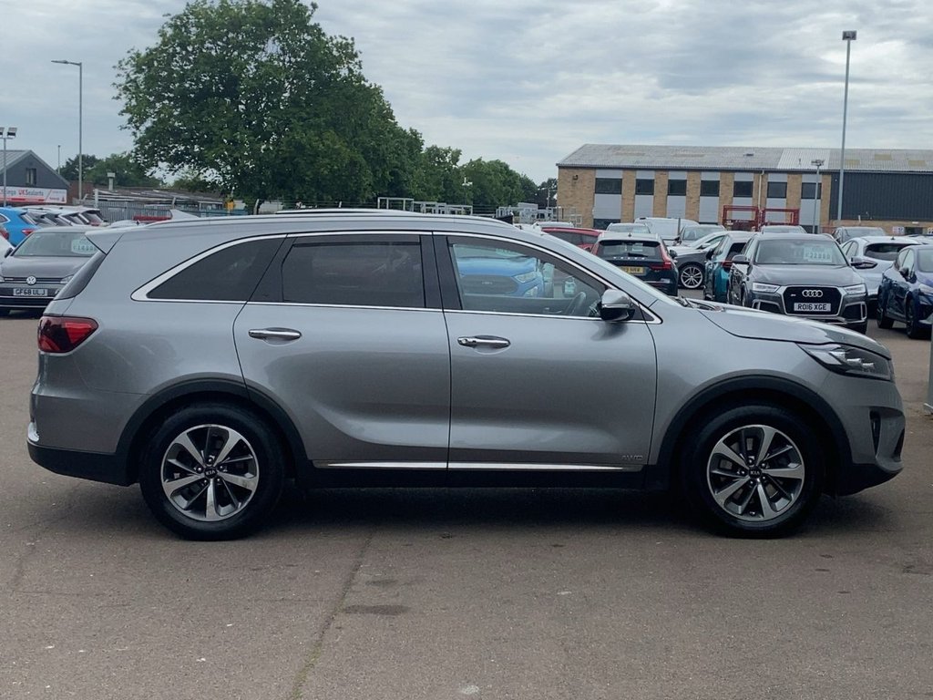USED 2019 69 KIA SORENTO 2.2 CRDi KX-3 SUV 5dr Diesel Auto AWD Euro 6 (s/s) (197 bhp) *PAN ROOF+H&K+CARPLAY+SAT NAV*