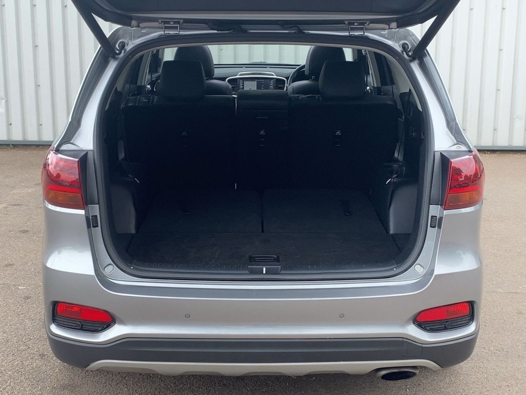 USED 2019 69 KIA SORENTO 2.2 CRDi KX-3 SUV 5dr Diesel Auto AWD Euro 6 (s/s) (197 bhp) *PAN ROOF+H&K+CARPLAY+SAT NAV*