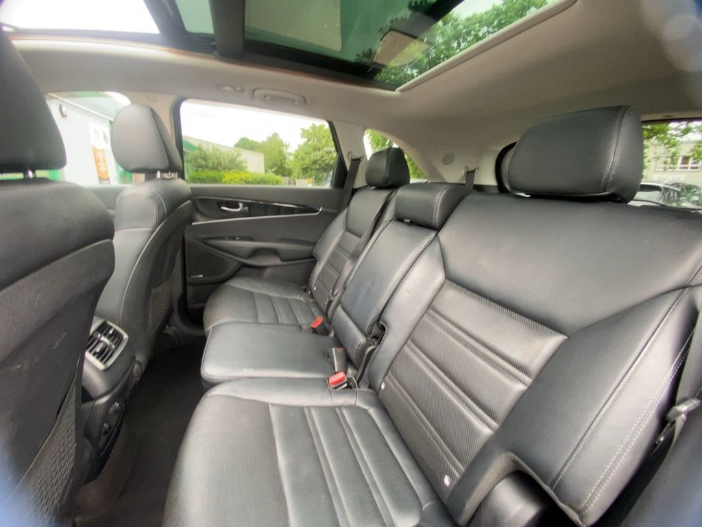 USED 2019 69 KIA SORENTO 2.2 CRDi KX-3 SUV 5dr Diesel Auto AWD Euro 6 (s/s) (197 bhp) *PAN ROOF+H&K+CARPLAY+SAT NAV*