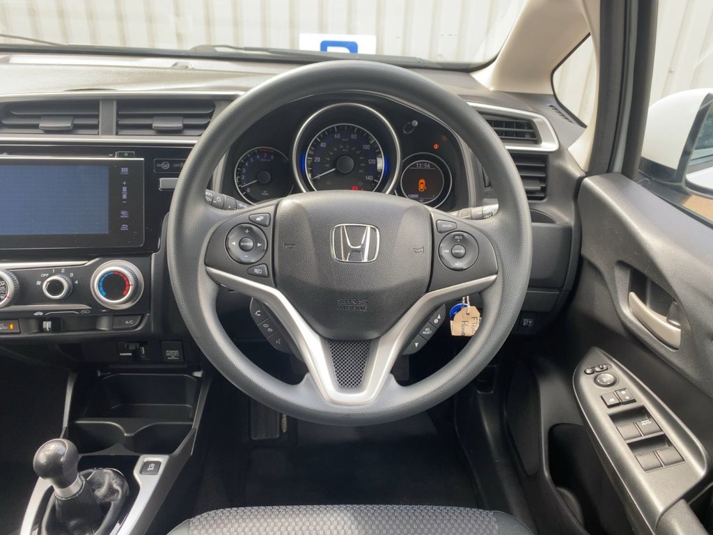 USED 2018 68 HONDA JAZZ 1.3 i-VTEC SE Hatchback 5dr Petrol Manual Euro 6 (s/s) (102 ps) F/R SENSORS+CRUISE+1OWNER+2KEY
