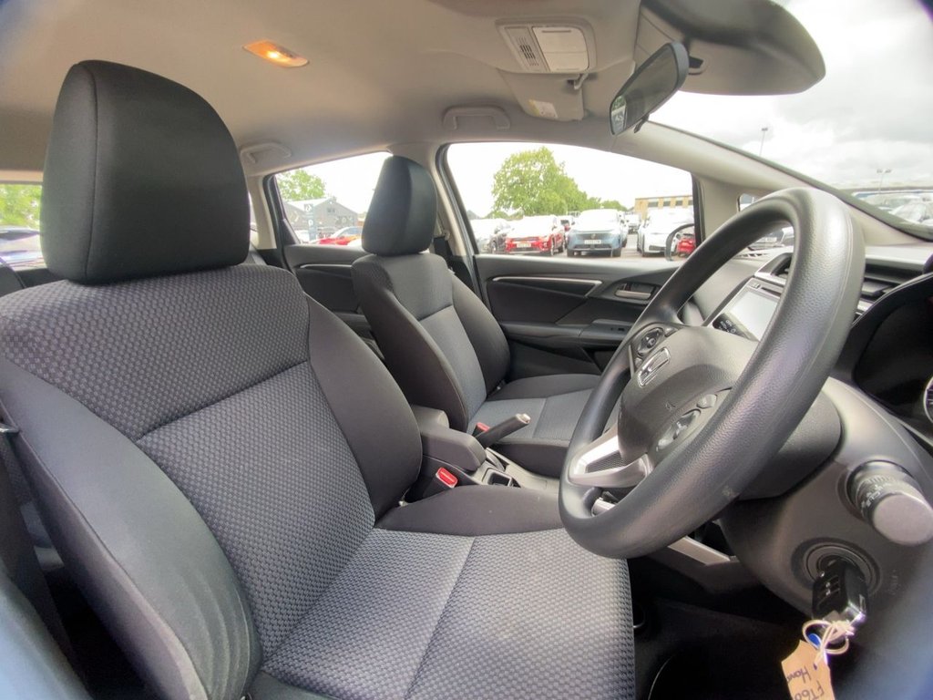 USED 2018 68 HONDA JAZZ 1.3 i-VTEC SE Hatchback 5dr Petrol Manual Euro 6 (s/s) (102 ps) F/R SENSORS+CRUISE+1OWNER+2KEY
