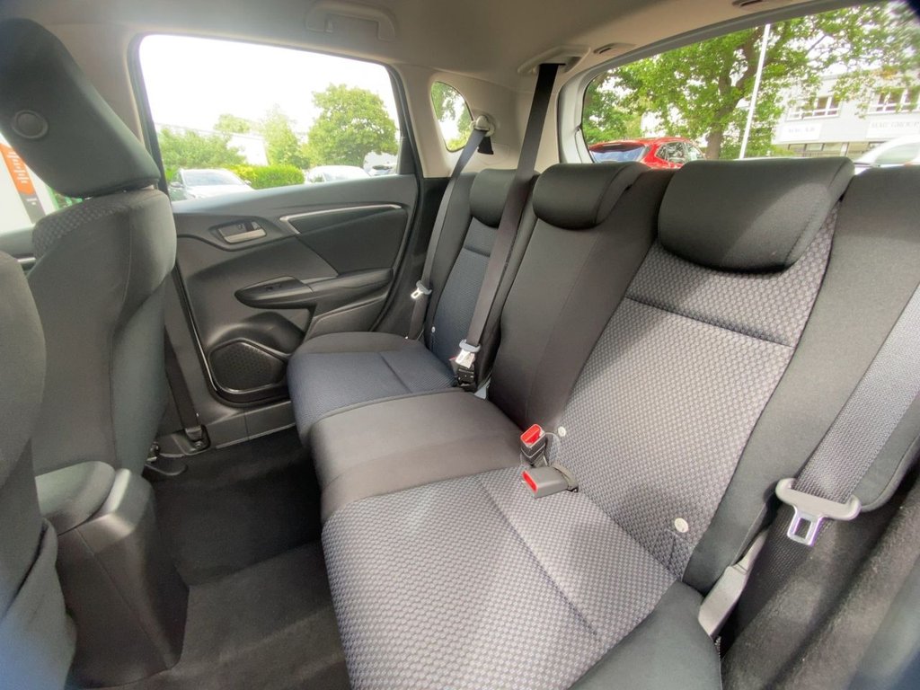 USED 2018 68 HONDA JAZZ 1.3 i-VTEC SE Hatchback 5dr Petrol Manual Euro 6 (s/s) (102 ps) F/R SENSORS+CRUISE+1OWNER+2KEY