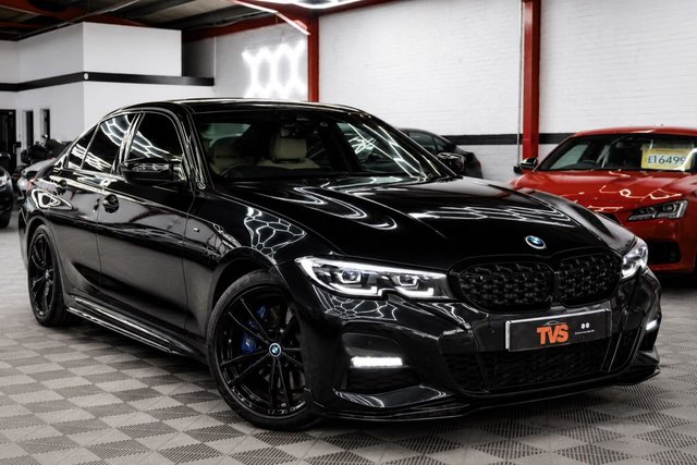 View our BMW 3 SERIES