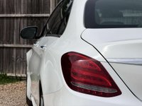 USED 2015 65 MERCEDES-BENZ C-CLASS 2.0 C200 AMG Line Premium+ Auto 4dr Sat Nav Parking Camera