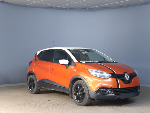 View our RENAULT CAPTUR