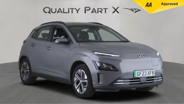 View our Hyundai Kona 39kWh SE Connect Auto 5dr (10.5kW Charger)
