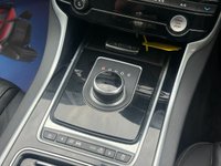 USED 2017 67 JAGUAR XE 2.0d Portfolio Saloon 4dr Diesel Auto AWD Euro 6 (s/s) (180 ps) 
