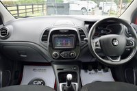 USED 2018 68 RENAULT CAPTUR 0.9 TCe ENERGY Iconic SUV 5dr Petrol Manual Euro 6 (s/s) (90 ps) 5 SERVICES + LONG MOT! NAV, DAB, SENSORS, BTOOTH, CRUISE!