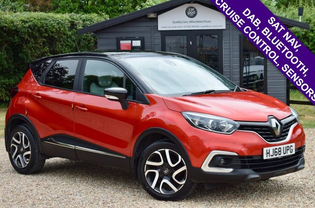 View our RENAULT CAPTUR