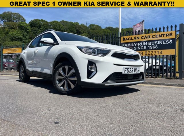 View our KIA STONIC