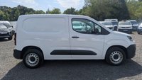 USED 2023 23 CITROEN BERLINGO Enterprise Pro M EAT8 Automatic Blue Hdi 130 PS With Air Conditioning, Electric Pack, Parking Sensors, Side Door, 3 Seat Cab - Touch Screen Android Auto / Car Play ,  Bulkhead and Ply Lining finished in 
