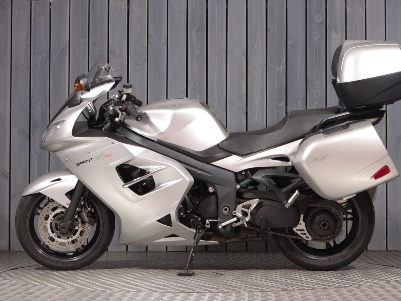 TRIUMPH Sprint GT 1050