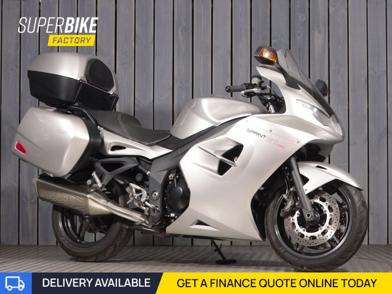 TRIUMPH Sprint GT 1050