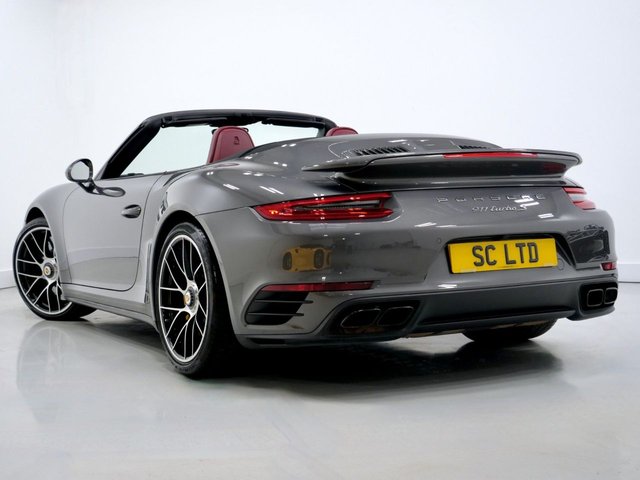 View our PORSCHE 911