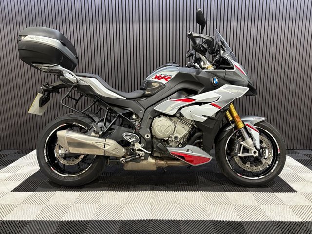 View our BMW S 1000 XR