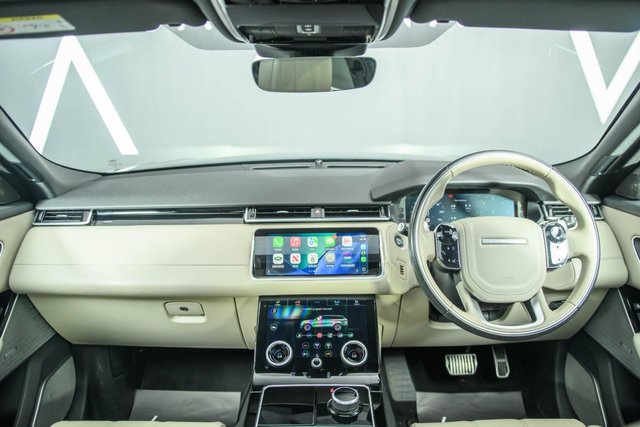 View our LAND ROVER RANGE ROVER VELAR