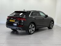 USED 2022 22 AUDI Q8 3.0 TFSI V6 55 S line SUV 5dr Petrol Tiptronic quattro Euro 6 (s/s) (340 ps) 1 OWNER FROM NEW + WIRELESS APPLE CARPLAY + FULL AUDI SERVICE HISTORY + UPGRADED ALLOYS + FLAT-BOTTOM STEERING WHEEL