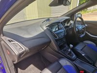 USED 2015 15 FORD FOCUS 2.0T EcoBoost ST-2 Estate 5dr Petrol Manual Euro 6 (s/s) (250 ps) Low Mileage