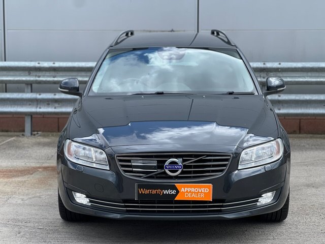 View our VOLVO V70