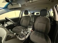USED 2015 64 KIA SPORTAGE 1.6 GDi 1 SUV 5 Door Petrol Manual 2WD Euro 5 (133 bhp) KIA SERVICE HISTORY
