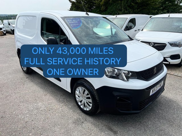 View our PEUGEOT PARTNER