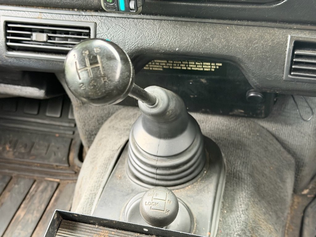 USED 1989 F LAND ROVER 110 300TDI SNORKELL, TOMTOM, TOWBAR