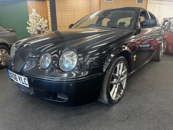 2006 JAGUAR S-TYPE 4.2 V8 R Saloon 4dr Petrol Automatic (314 g/km, 400 bhp) &pound;14995.00