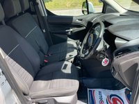 USED 2015 64 FORD TRANSIT CONNECT 1.6 TDCi 200 Limited Panel Van 4dr Diesel Manual L1 H1 (124 g/km, 113 bhp) ** NO VAT ** NO VAT