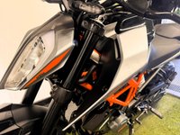 USED 2021 21 KTM 125 DUKE 125 Naked Petrol Manual Euro 5 (15 ps) Low Running Costs, Huge MPG, Learner Legal
