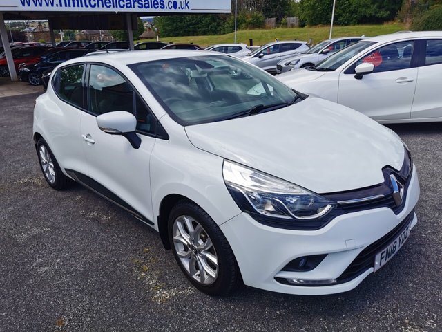 View our Renault Clio 1.2 16V Dynamique Nav Hatchback 5dr Petrol Manual Euro 6 (75 ps)