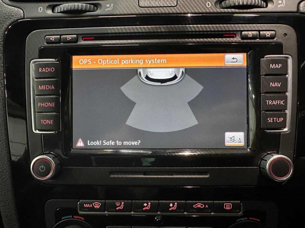 USED 2011 11 VOLKSWAGEN SCIROCCO 2.0 TSI R Hatchback 3dr Petrol DSG Euro 5 (265 ps) 11 SERVICE STAMPS