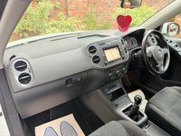USED 2015 65 VOLKSWAGEN TIGUAN 2.0 TDI BlueMotion Tech Match SUV 5dr Diesel Manual 4WD Euro 6 (s/s) (150 ps) 