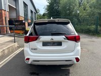 USED 2019 69 MITSUBISHI OUTLANDER 2.4h TwinMotor 13.8kWh Dynamic CVT 4WD Euro 6 (s/s) 5dr 