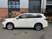 USED 2019 69 MITSUBISHI OUTLANDER 2.4h TwinMotor 13.8kWh Dynamic CVT 4WD Euro 6 (s/s) 5dr 